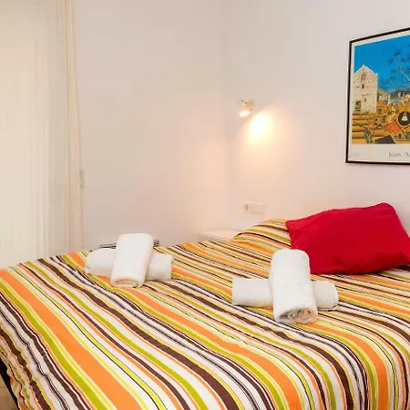 Apartmán Primer De Maig By Interhome