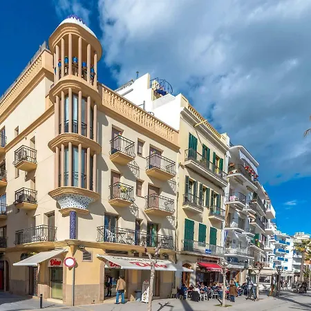 Appartement Primer De Maig By Interhome