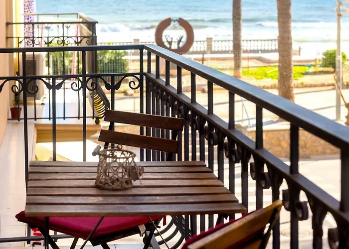 Primer De Maig By Interhome * Sitges